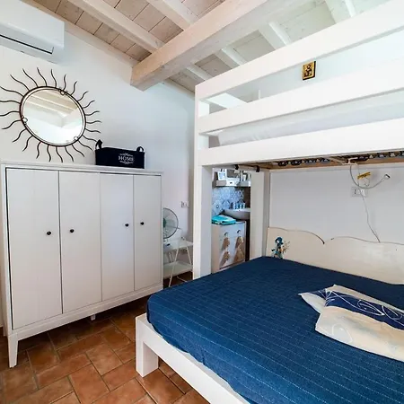 Di Apartmán Marina di Campo