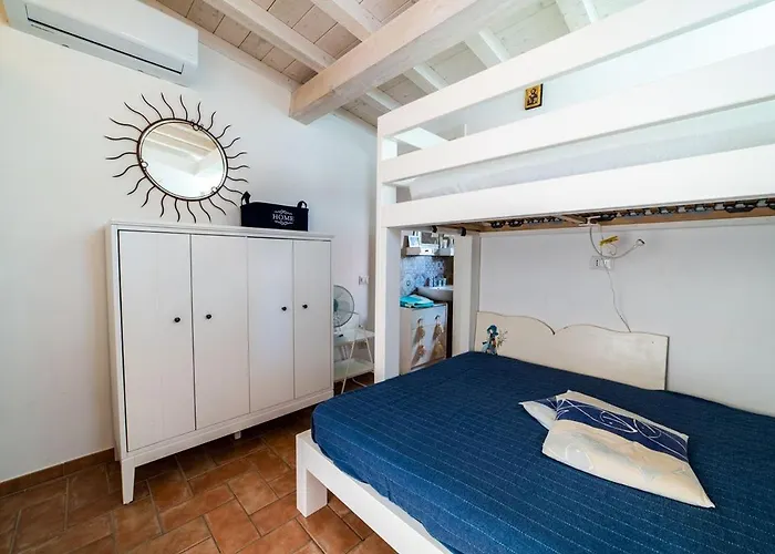 Le Ginestre Di Campo 아파트 마리나디캄포