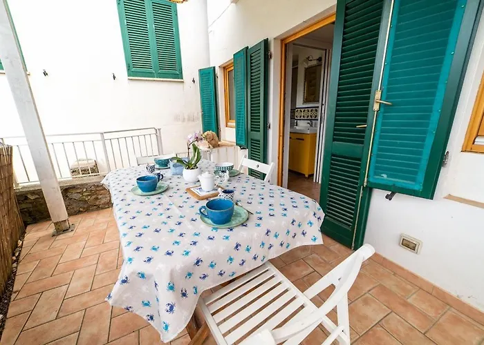 Le Ginestre Di Campo 아파트 마리나디캄포