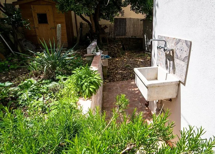 Le Ginestre Di Campo 아파트 마리나디캄포